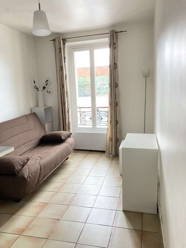 Appartement à PARIS-20E