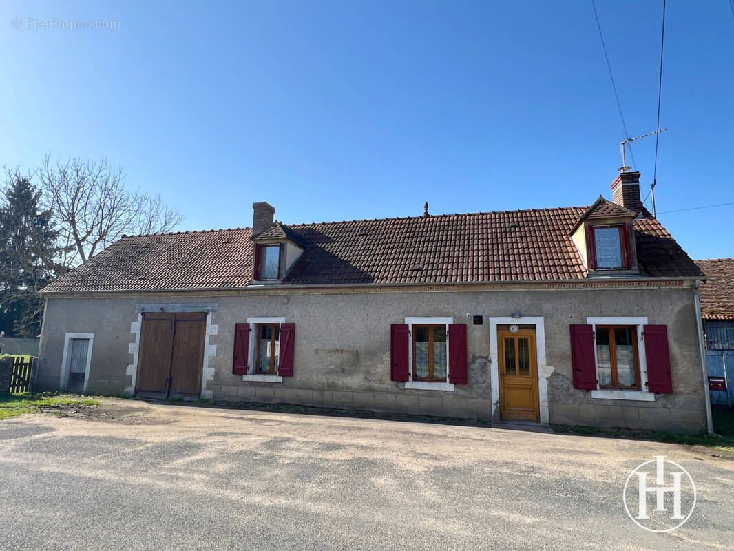 Maison à CHARENTON-DU-CHER