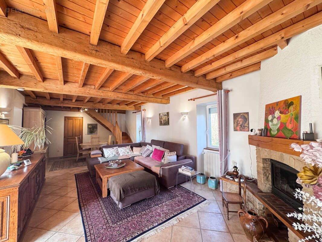 Maison à CHAVANAY