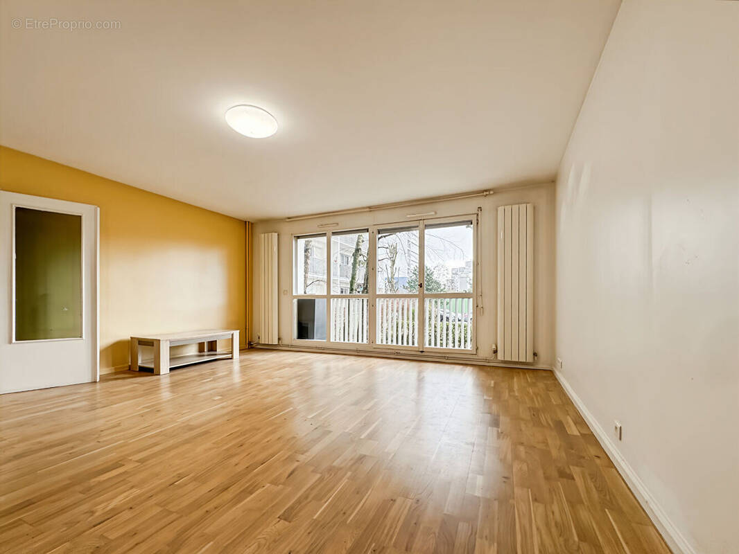 Appartement à ROSNY-SOUS-BOIS