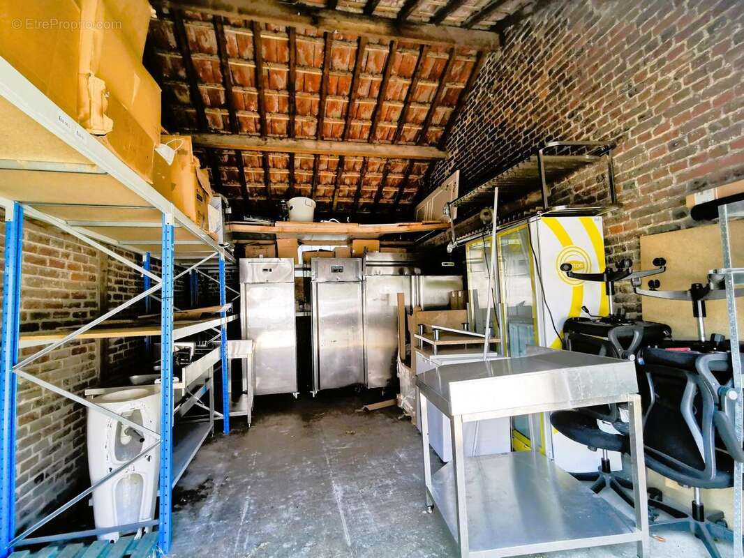 Photo 2 - Parking à MARGNY-LES-COMPIEGNE