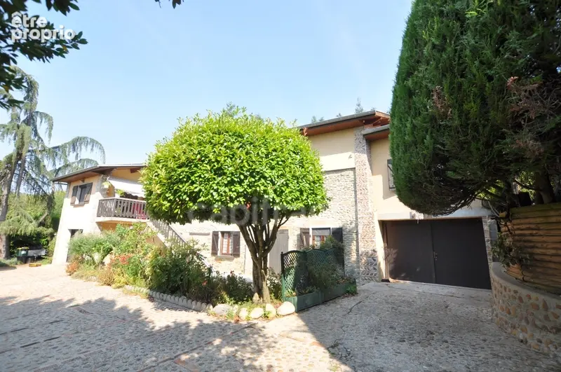 ANJOU (38) - Vente Viager Occupé (2 têtes) - BOUQUET SEC sans rente - Maison P6, en pierres, avec jardin - photo 16