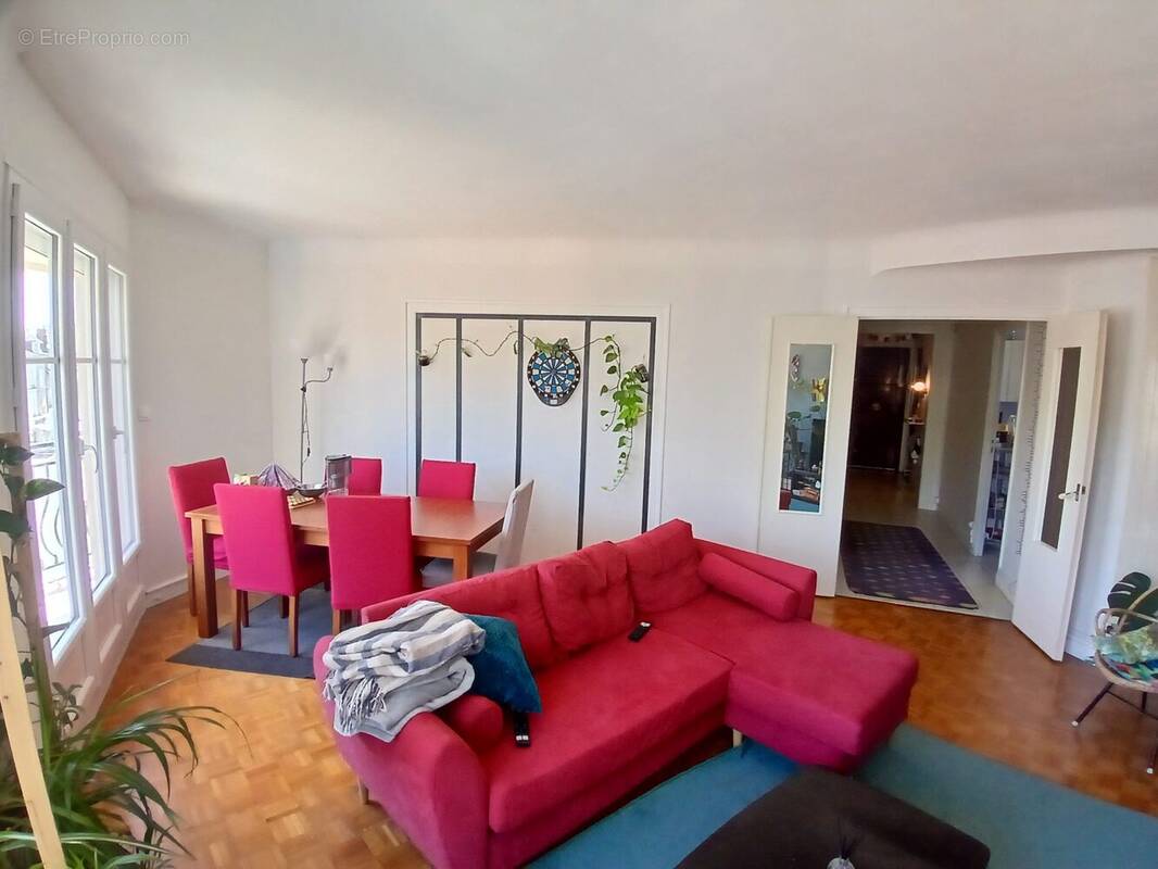 Appartement à LAVAL