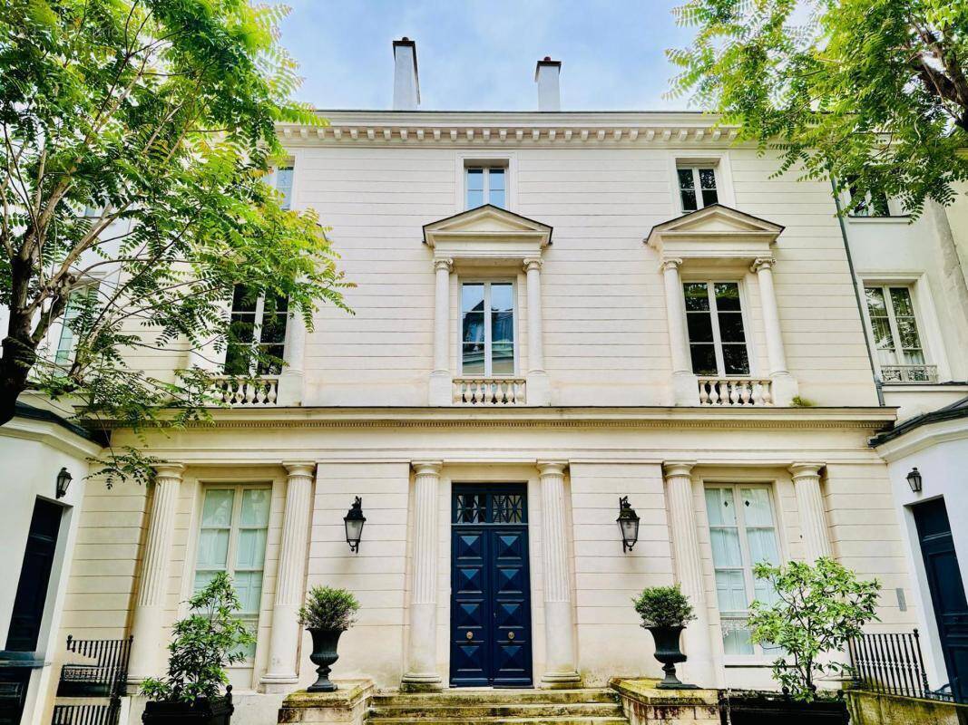 Appartement à PARIS-9E