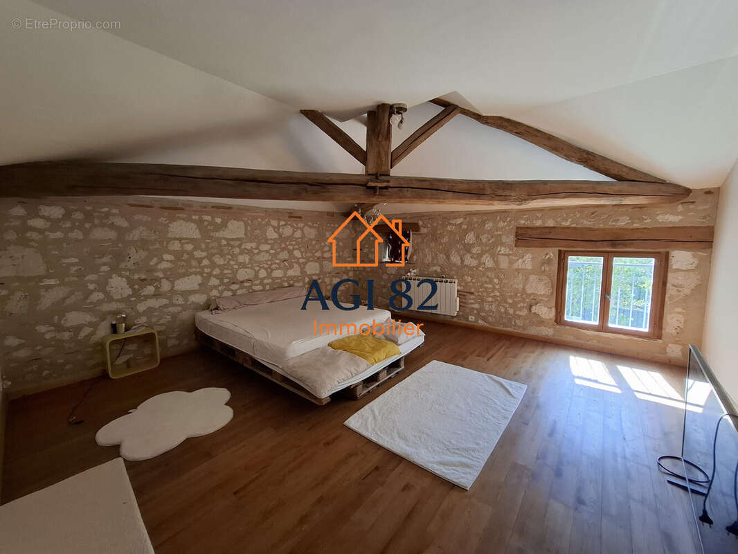 Maison 179 m² à Saint-Michel  - photo 5