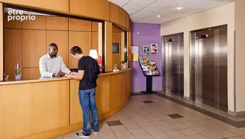 INVESTISSEMENT LOCATIF  Évry  Résidence Étudiante Les Estudines La Cathédrale - 5,01% de rentabilité - photo 8