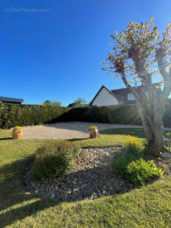 Maison à LE CHATELET-EN-BRIE