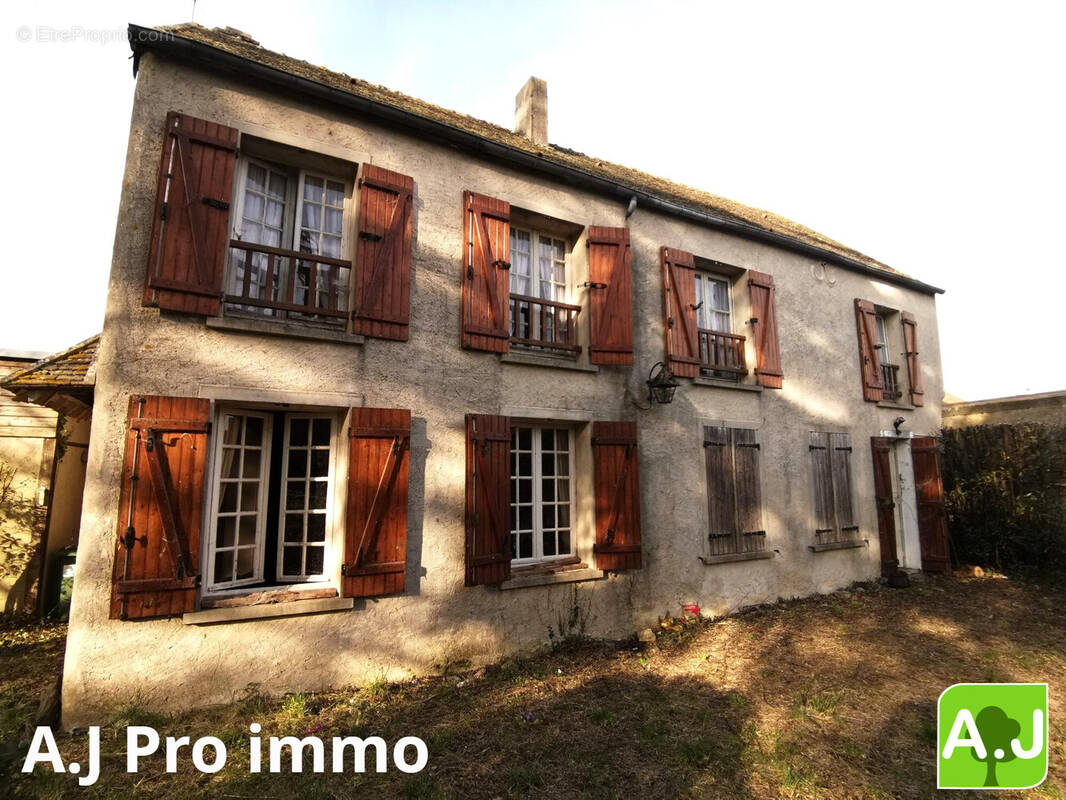 Maison à BREVAL