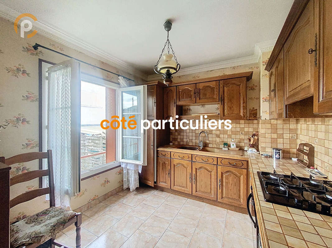 Maison à VILLENEUVE-LE-ROI