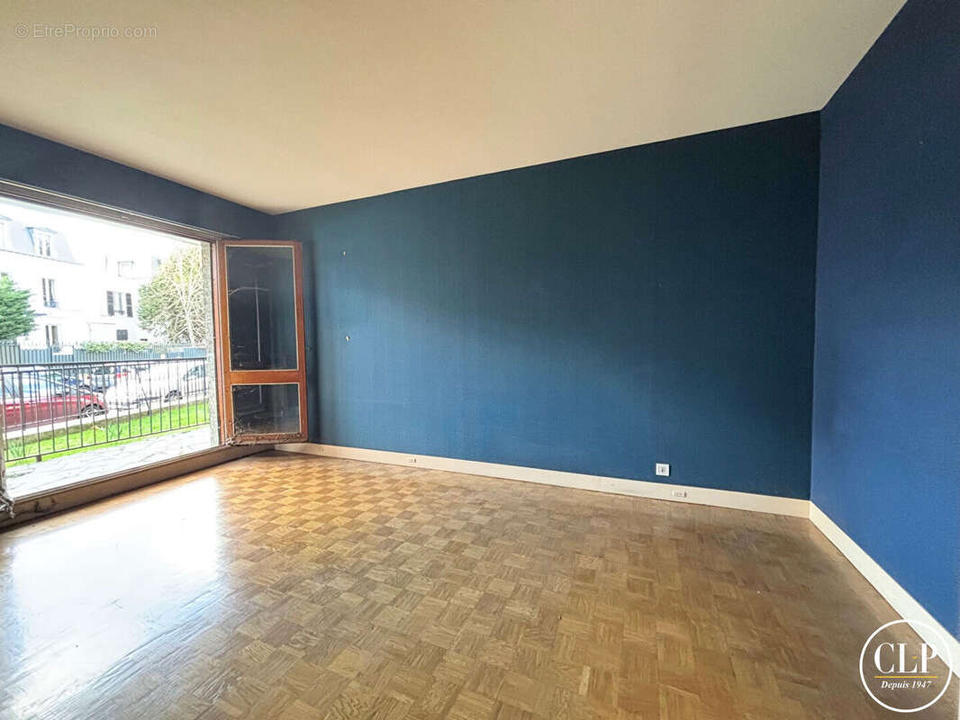 Appartement à FONTENAY-SOUS-BOIS