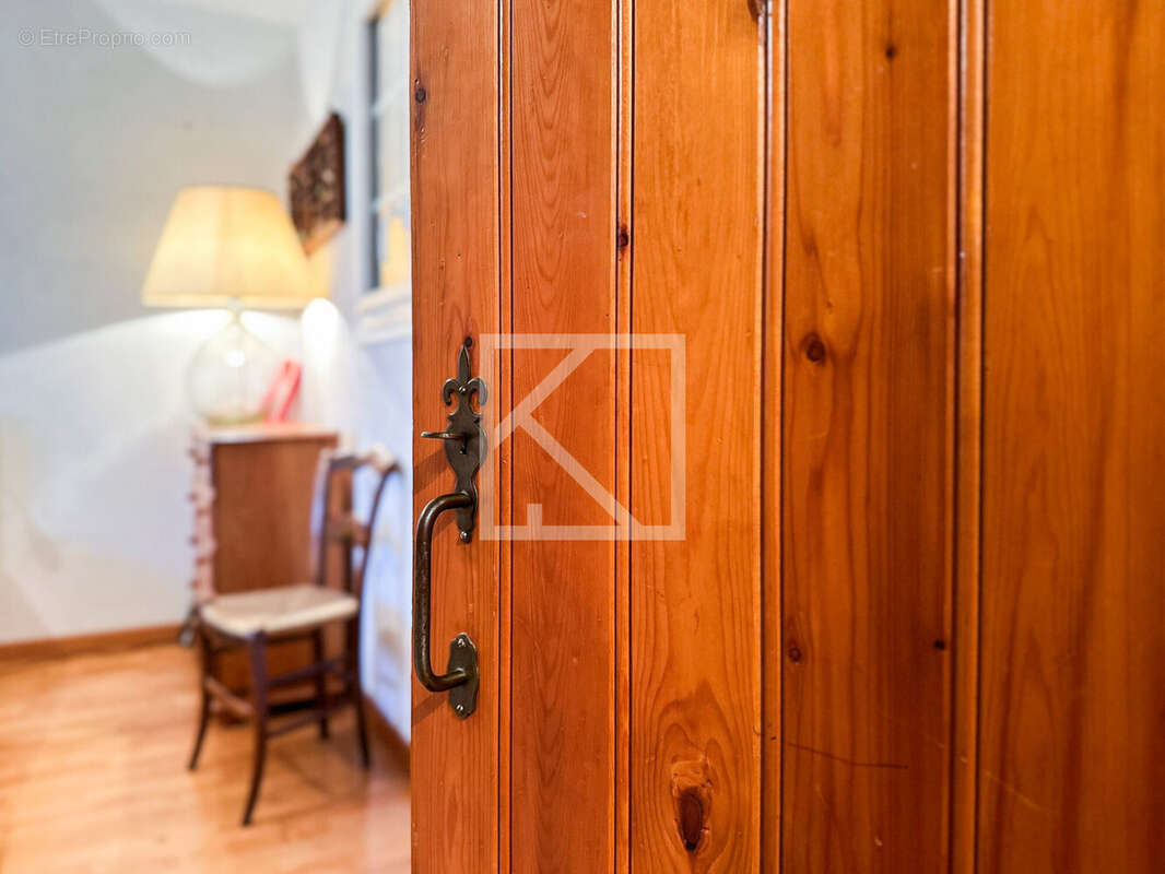 Maison à LA TESSOUALLE