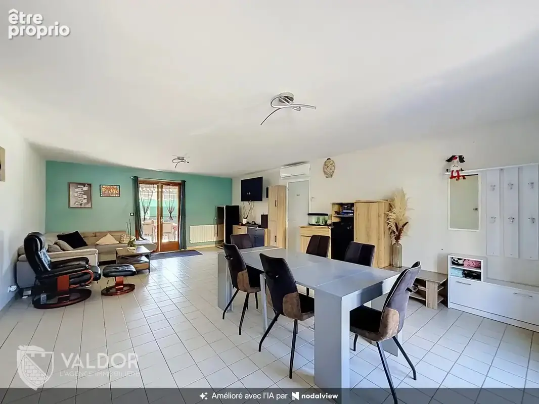 Photo Maison à Saint-Georges-De-Reneins au prix de 310 000€