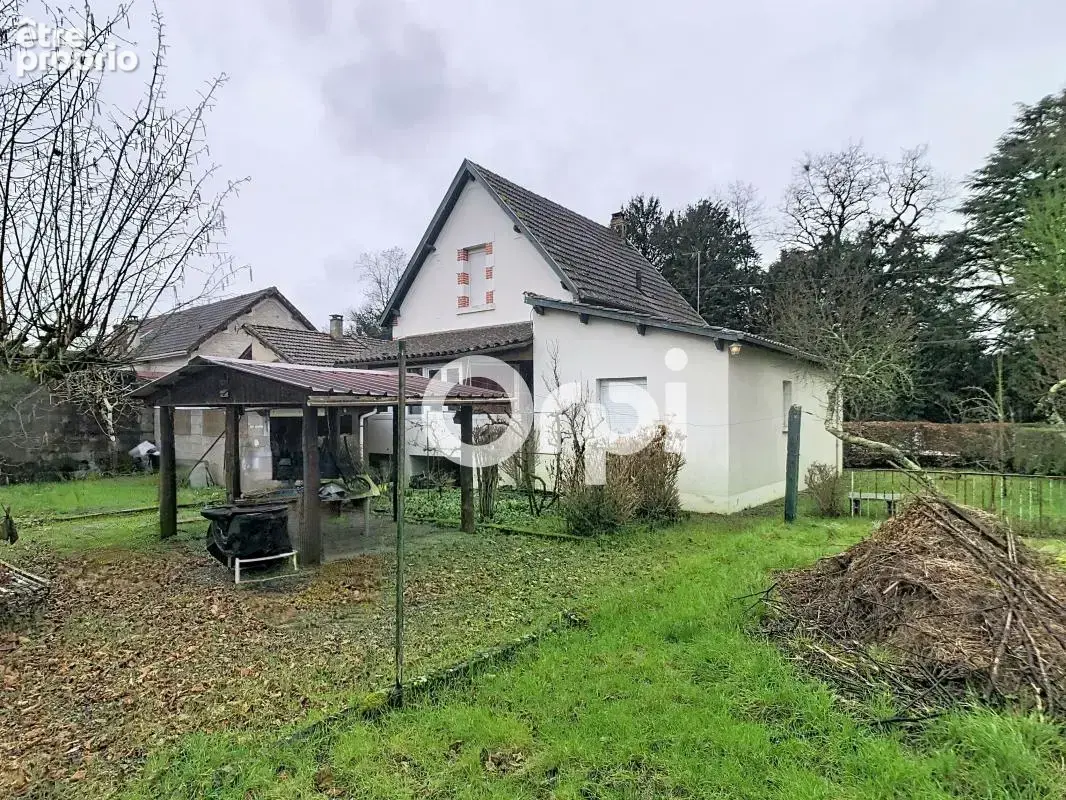 Titre : Maison individuelle avec grand terrain et dépendances - photo 3