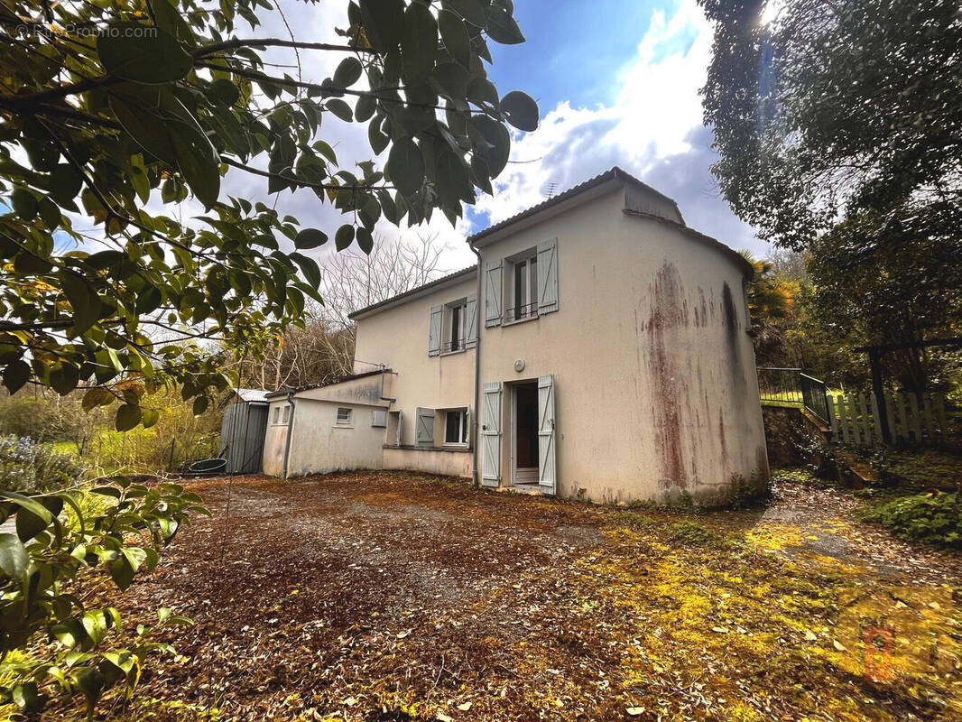 Maison à BON-ENCONTRE