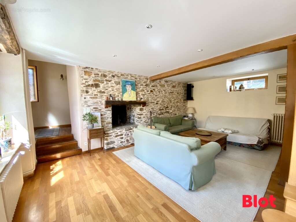Maison 7 pièces 173 m² à vendre à Saint-Uniac (35360) - photo 4