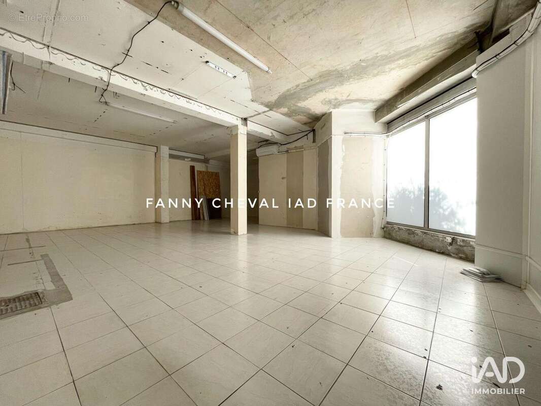 Photo 5 - Commerce à TOULON