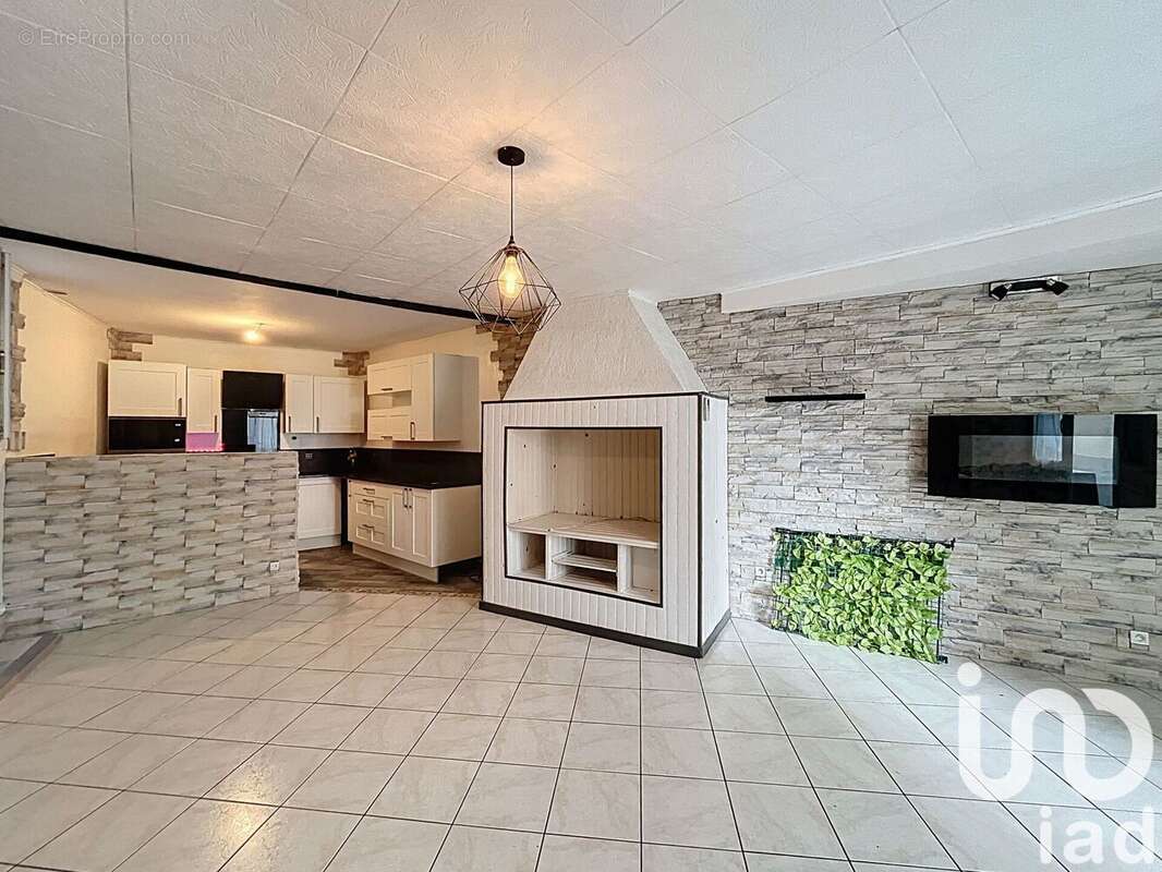 Photo 2 - Maison à SERVIAN