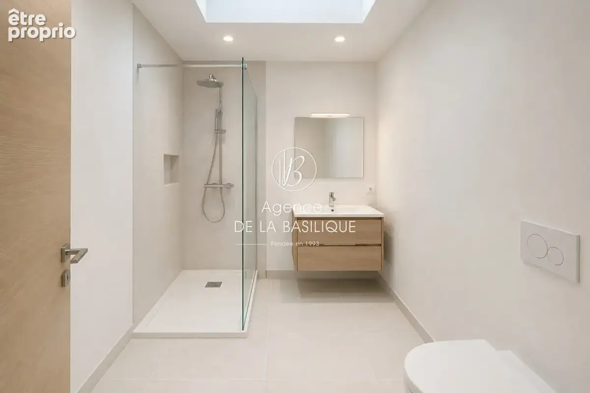 Maison 5 pièces 110 m² à vendre à Saint-Maximin-La-Sainte-Baume (83470) - photo 6