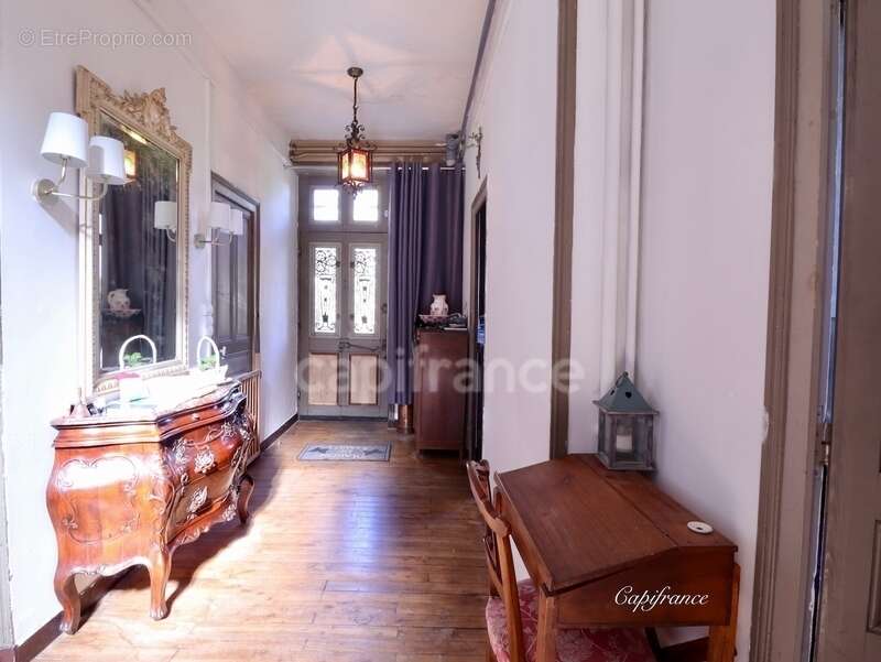 Maison à PUY-DE-SERRE