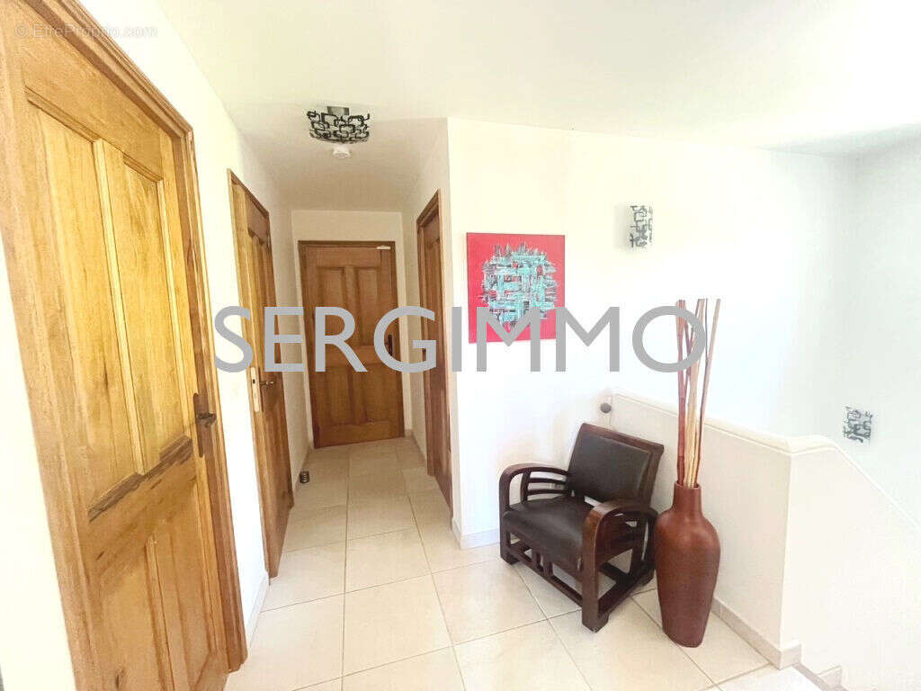 Maison à MONTAUROUX