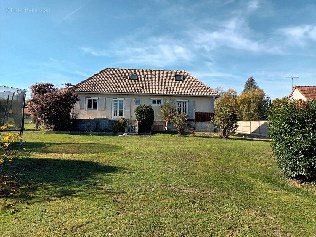Maison St Florent 142 m2 - photo 4