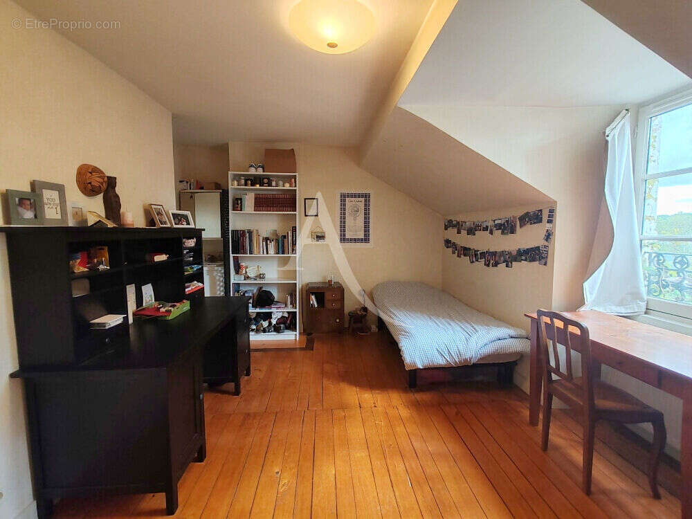 Maison à CANDE-SUR-BEUVRON