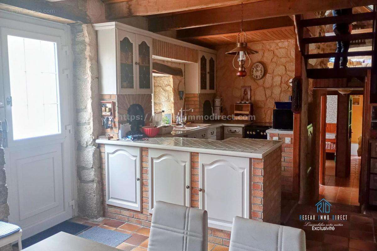 Maison 115 m² à Le Faouet  - photo 3