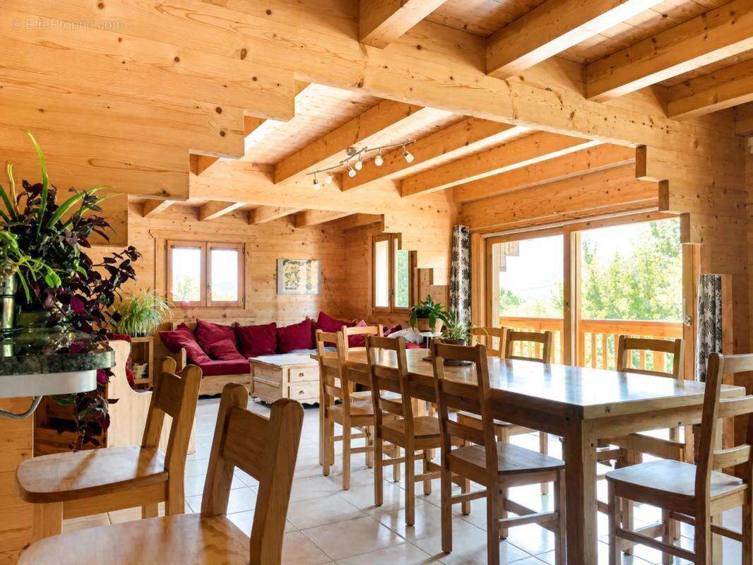 Maison de 6 pièces de 180 m² à Beaufort - photo 5