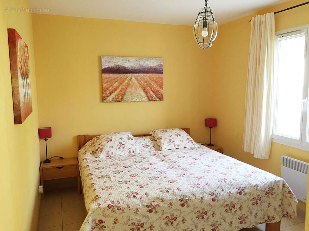 Goudargues - Villa 100m2 avec piscine sur 889m2 de terrain - photo 9