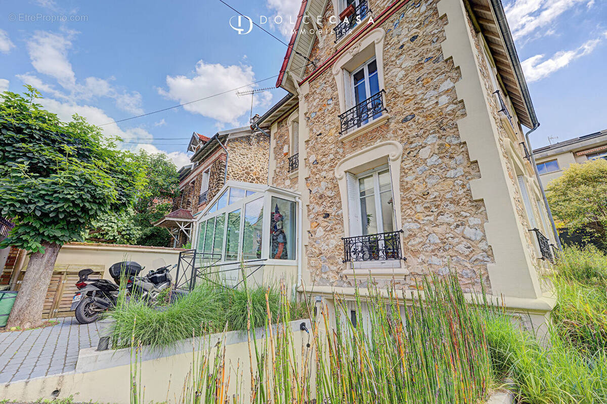 Maison à LE PERREUX-SUR-MARNE