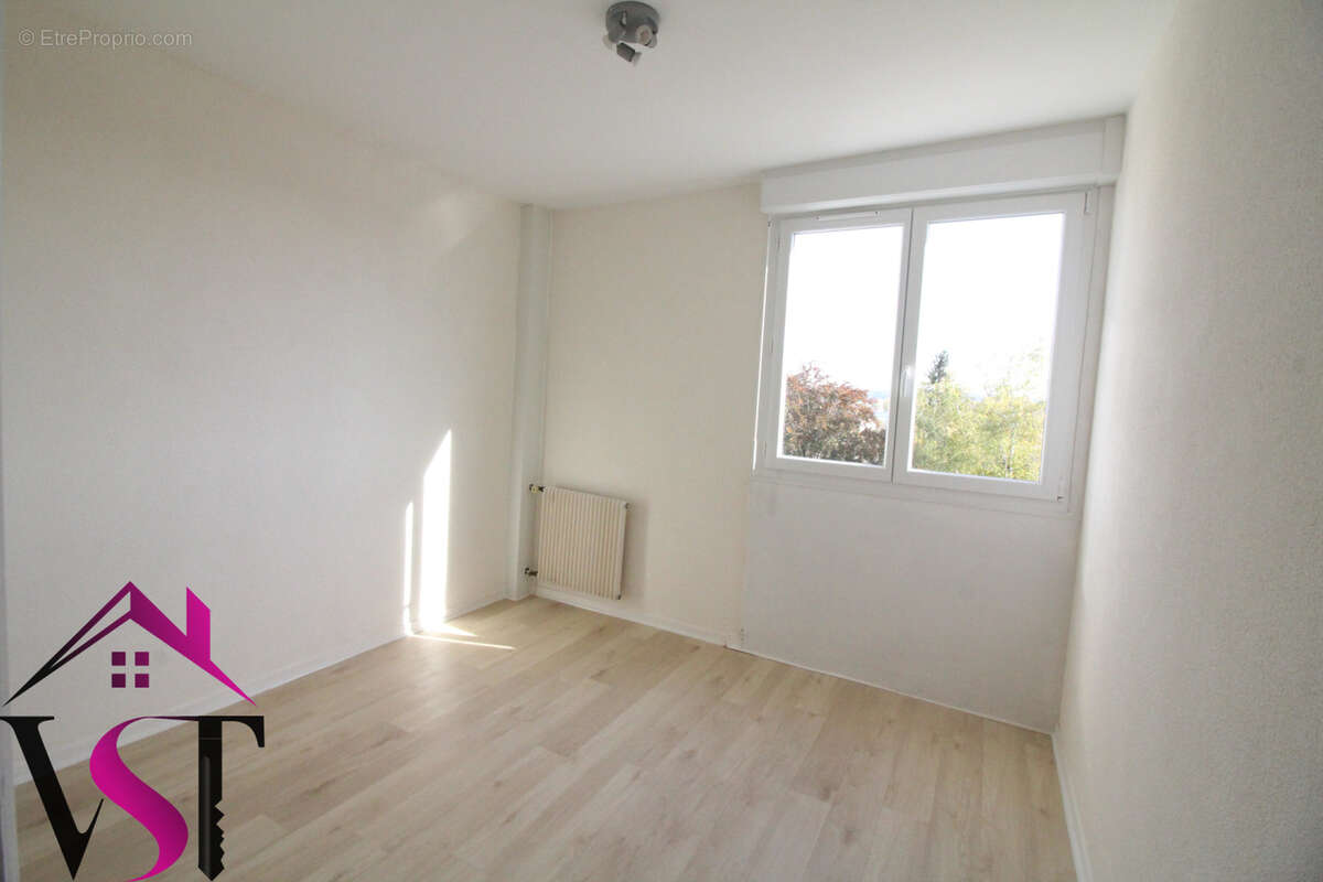 Appartement à AUXONNE