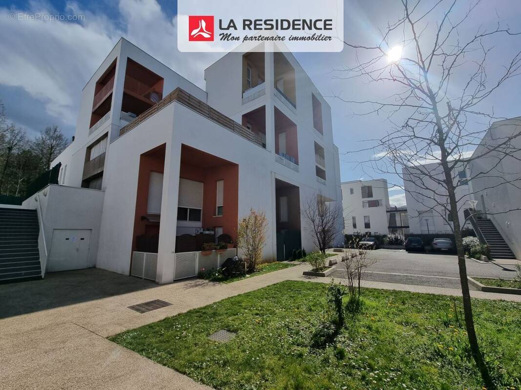 Appartement à STAINS