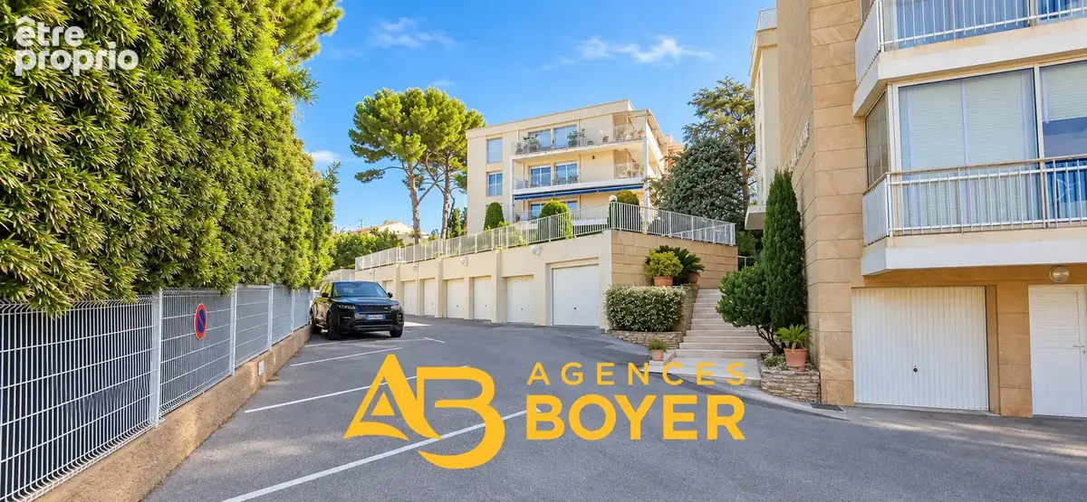 Bandol   t3 54 m2   vue mer   ascenseur   terrasses   parking   cave   proche centre - photo 12