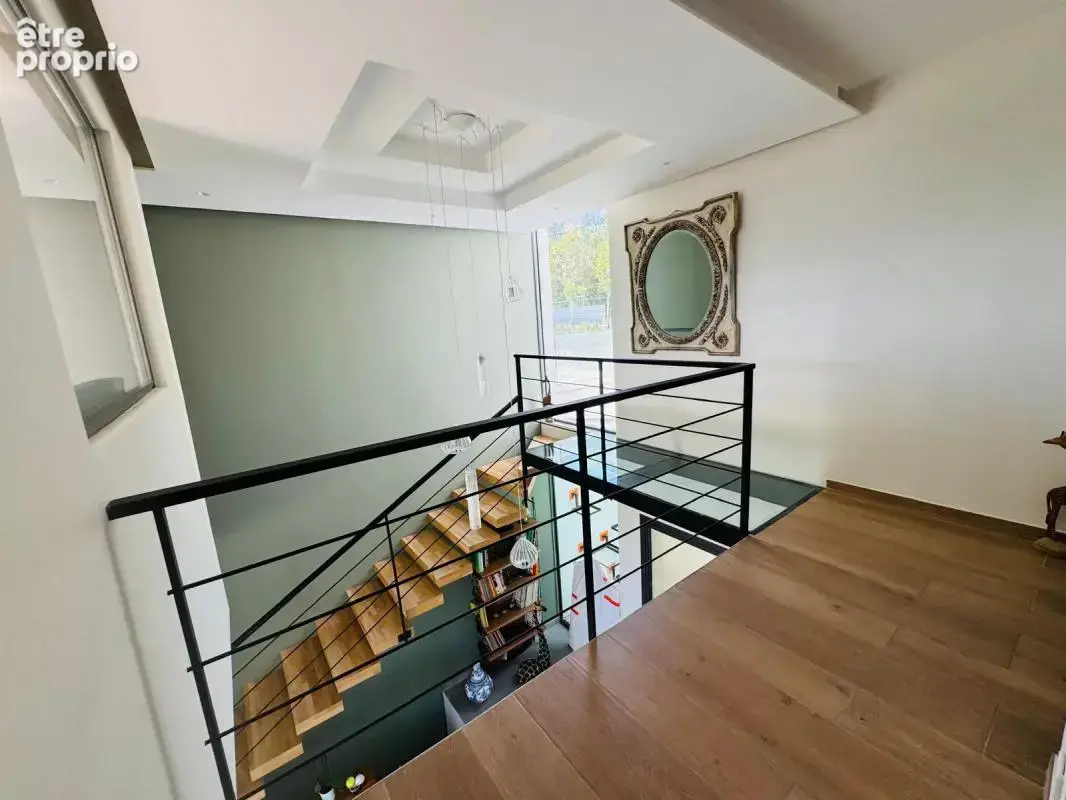 Somptueuse villa  contemporaine neuve -vue panoramique -t4 1 - photo 18