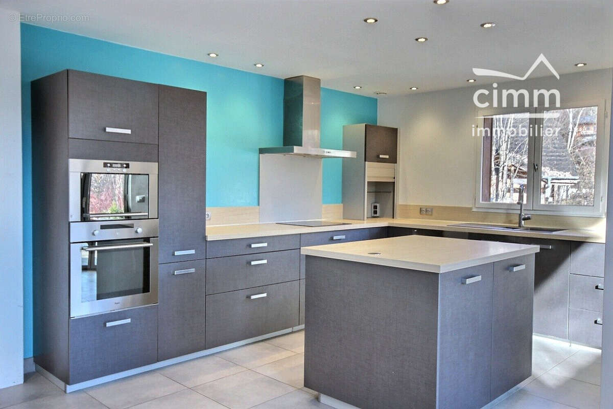 Maison 163 m² à Araches-La-Frasse  - photo 2