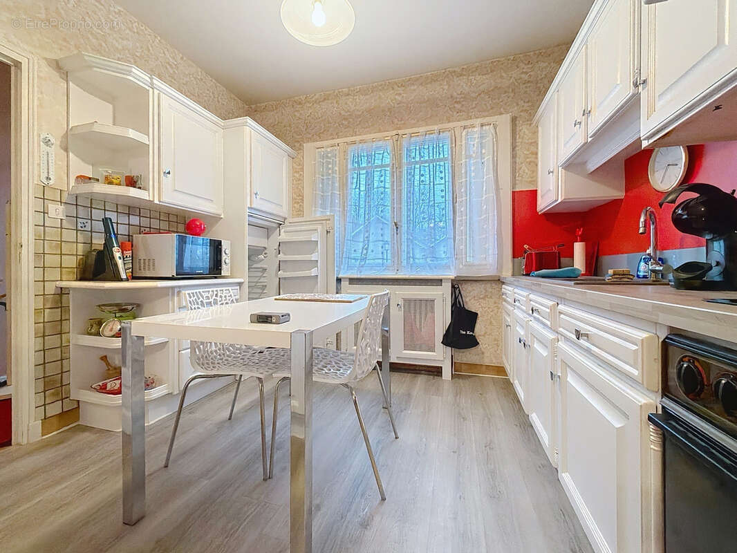 Maison à SAINT-VIANCE