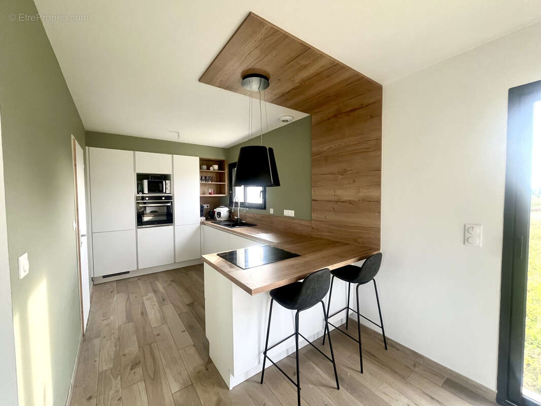 Maison à SOMMERVIEU