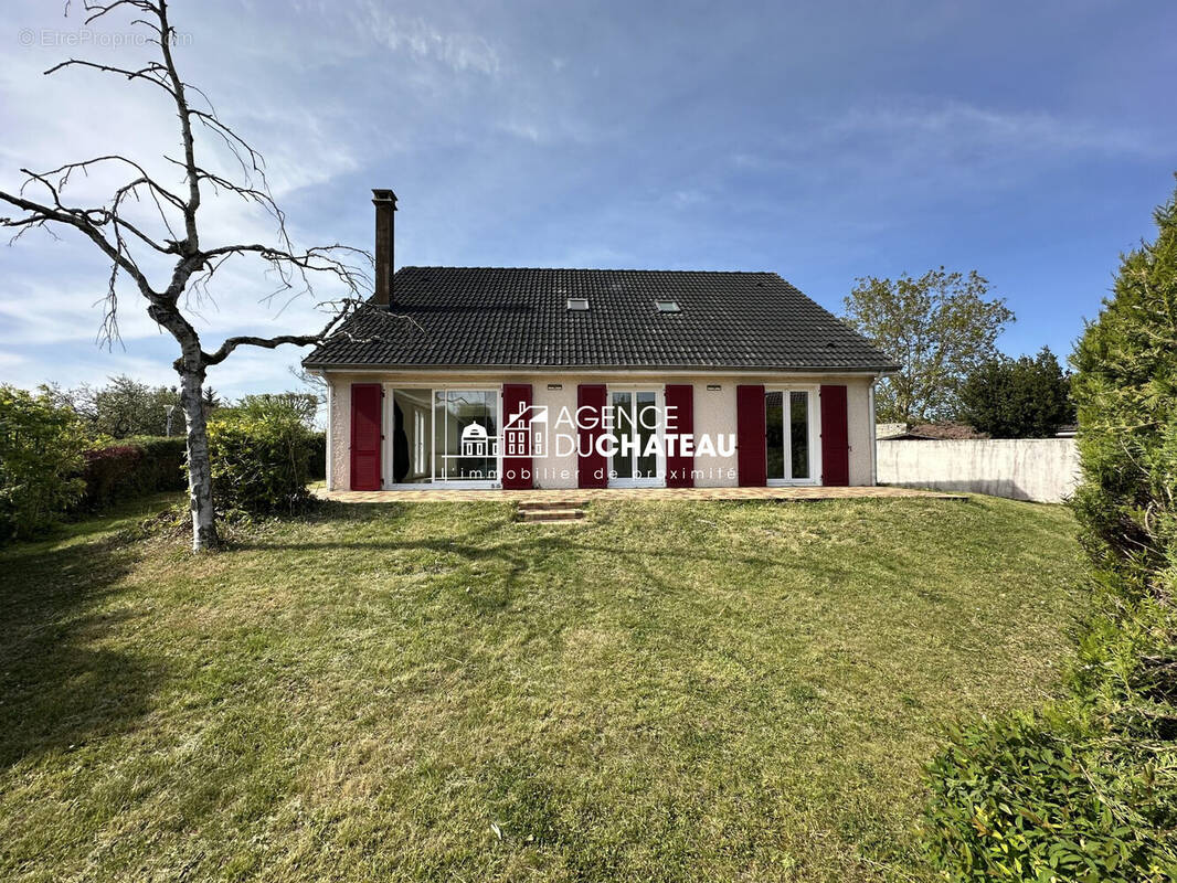 Maison à RUBELLES