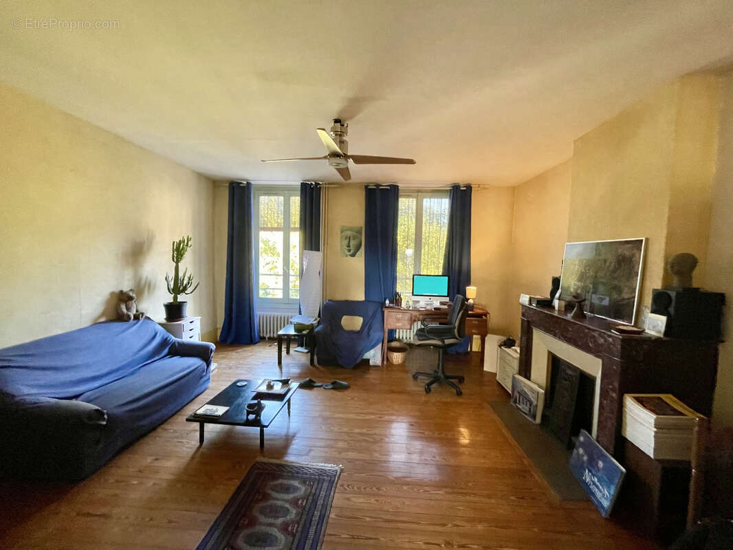 Appartement à ROMANS-SUR-ISERE