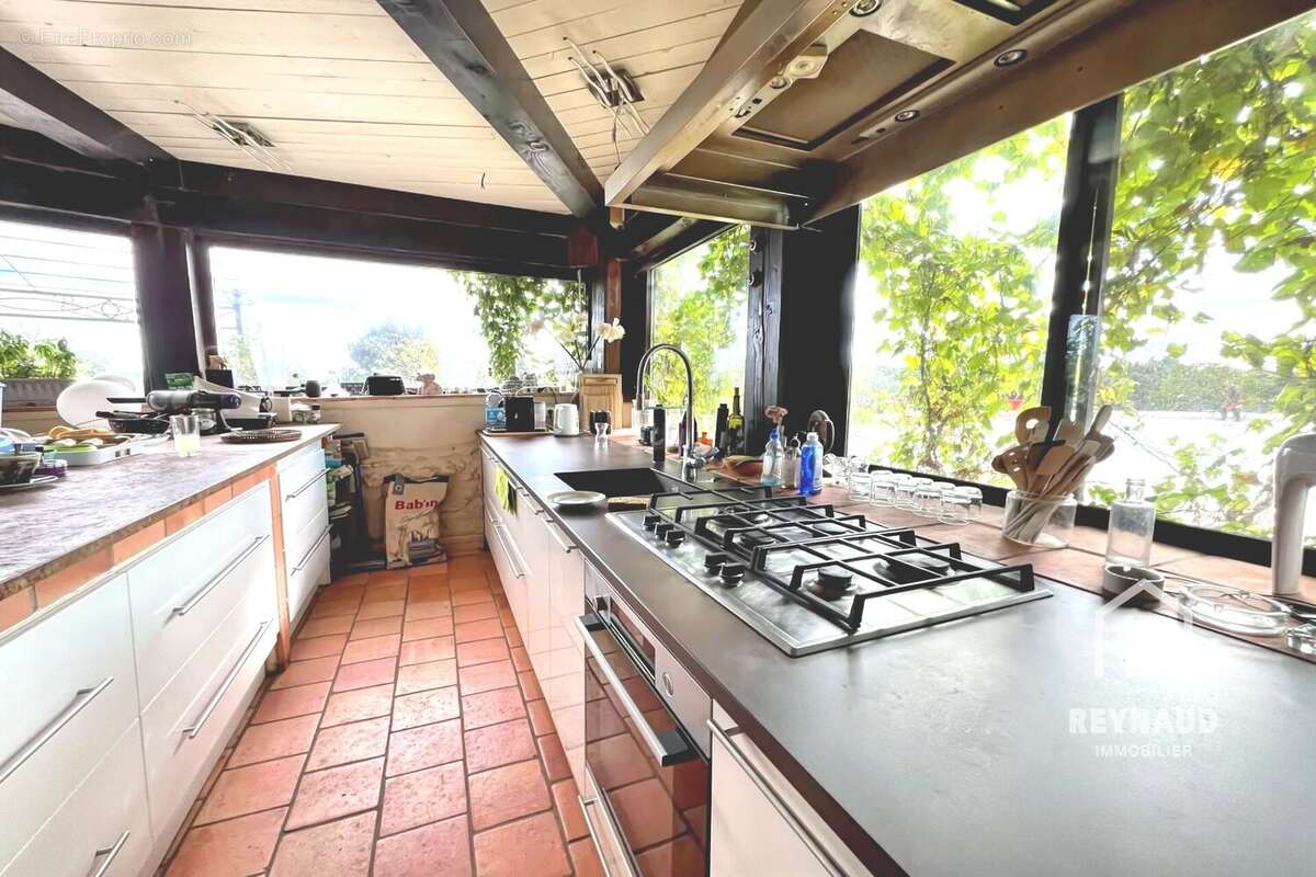 Maison 400 m² à Clermont-L'herault  - photo 7