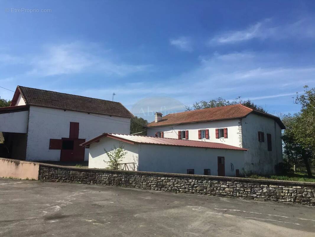 Maison à SAINT-PALAIS