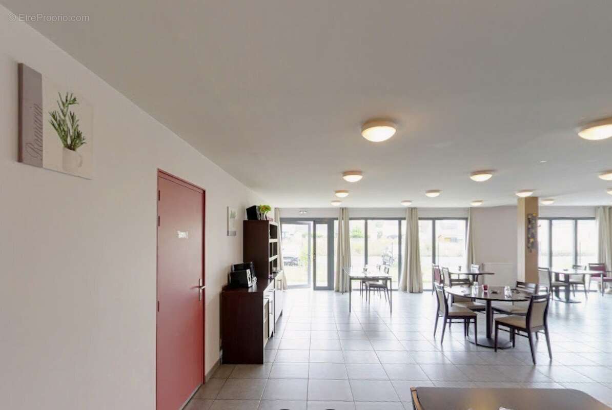 INVESTISSEMENT LOCATIF  NAVEIL  Résidence Seniors Patrimoine Immobilier IRIS  6,91 % de rentabilité - photo 5