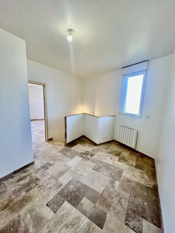 Appartement 2 Pièces  - 150m de la Plage - photo 4