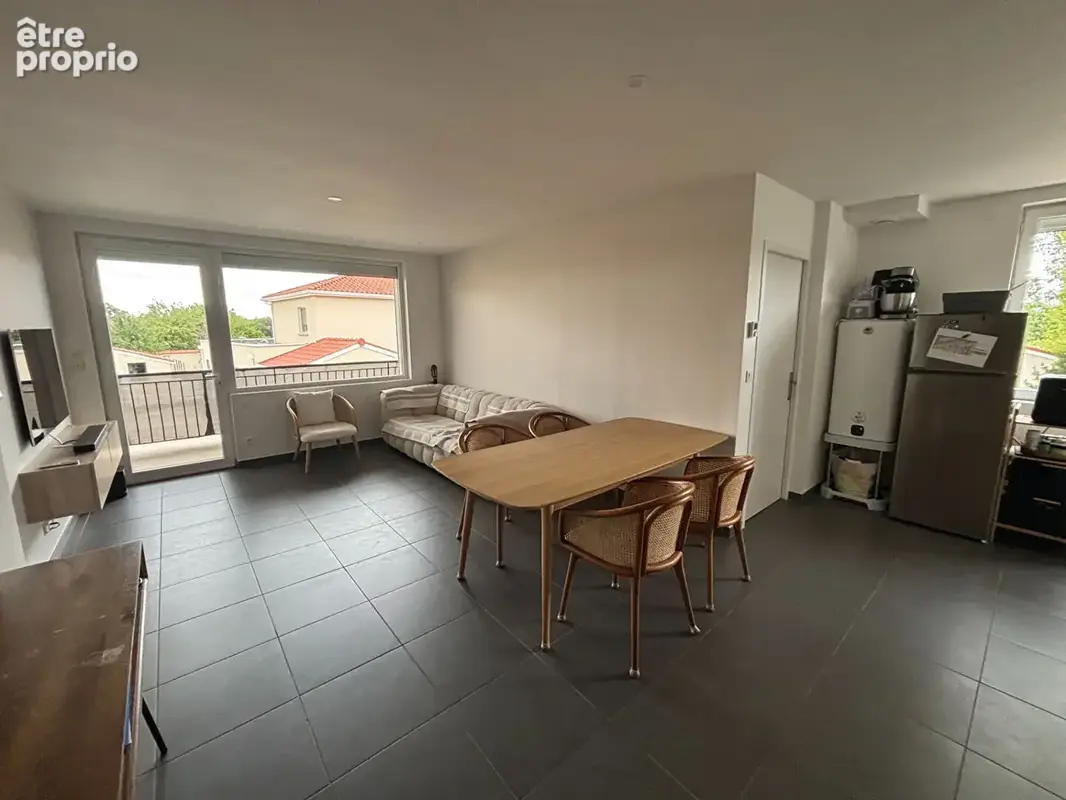 Appartement Balan 4 pièce(s) 74.85 m2 - photo 2