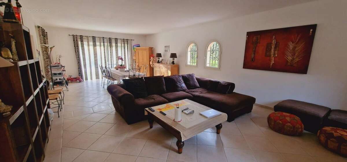 Maison à SAINT-RAPHAEL