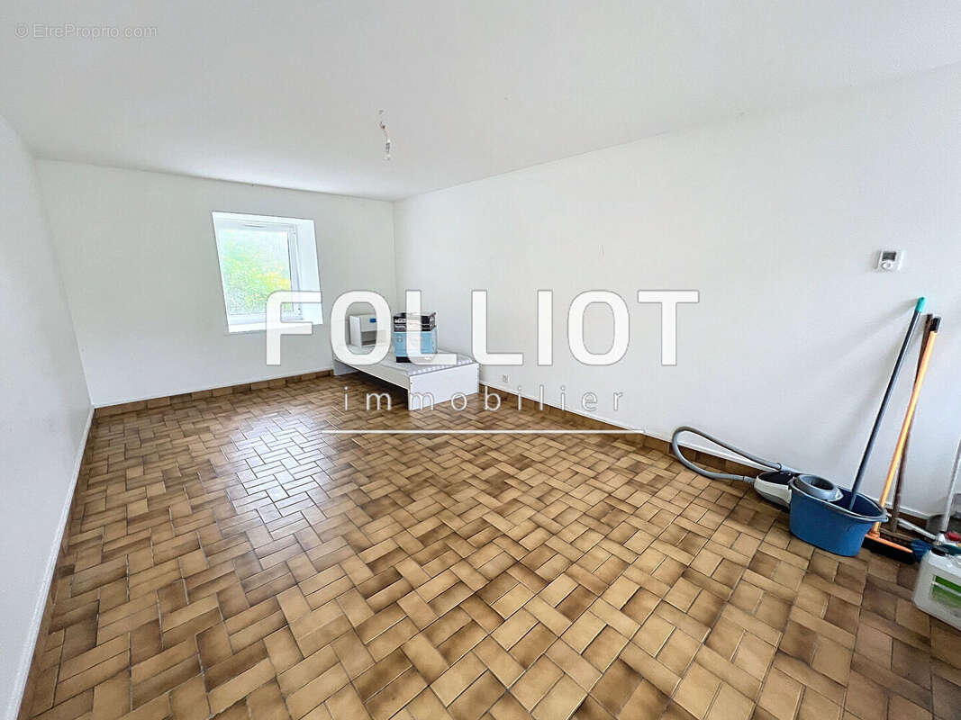 Maison à CERISY-LA-SALLE