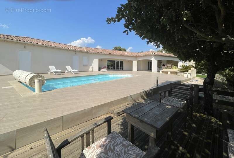 Maison à vendre 5 pièces OLLIERES (83) - photo 3