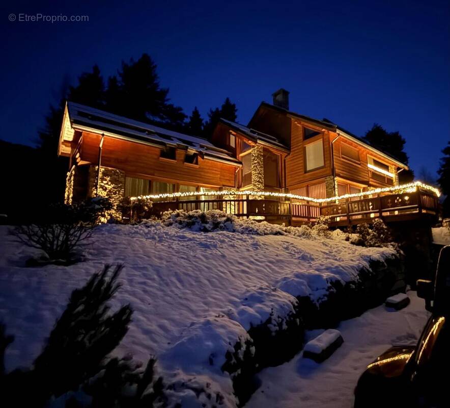 Photo 1 - Maison à LA SALLE-LES-ALPES