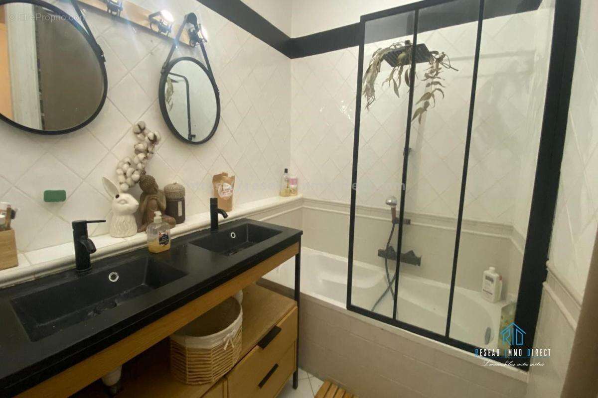 Appartement à SAINT-RAPHAEL