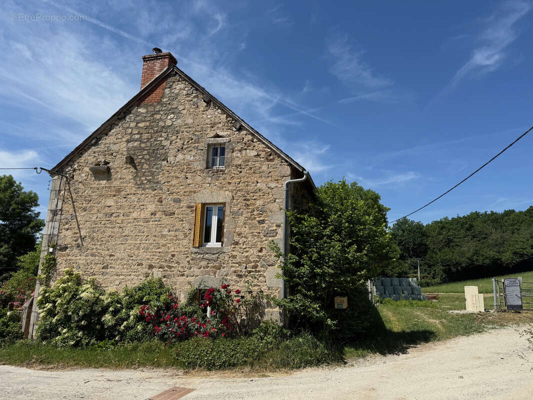 Maison à CHARENSAT